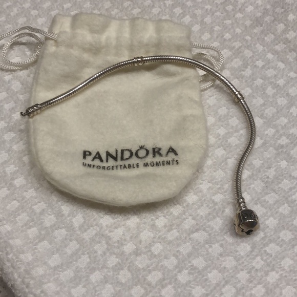 Pandora bracelet - Picture 4 of 5